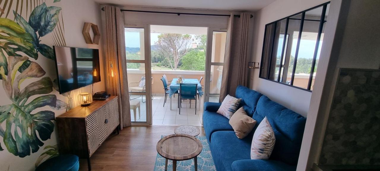 Agay Cap Esterel Village Allee Fleurs - F2 Clim Vue Golf Et Mer - Grande Terrasse Plein Sud Saint-Raphaël المظهر الخارجي الصورة