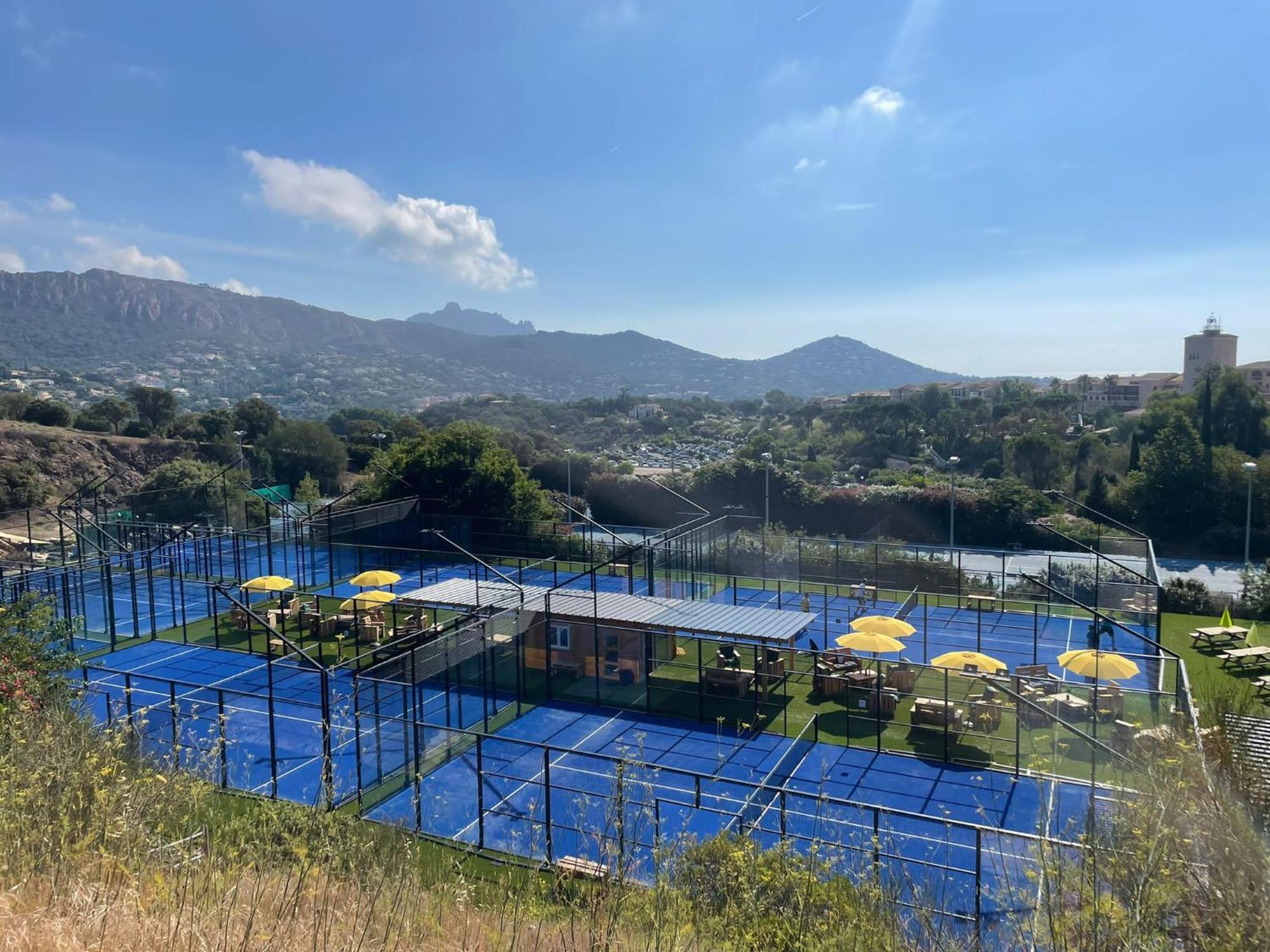Agay Cap Esterel Village Allee Fleurs - F2 Clim Vue Golf Et Mer - Grande Terrasse Plein Sud Saint-Raphaël المظهر الخارجي الصورة